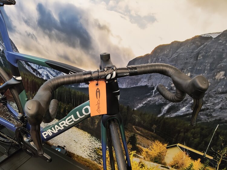 Pinarello Dogma F - Nebula Green/Blue (54) - ULTEGRA DI2