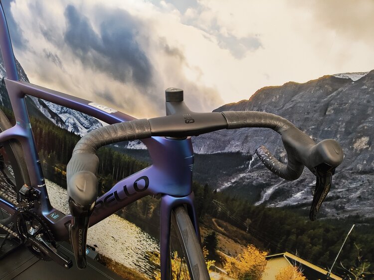 Pinarello 2025 Dogma F - Luxter Blue (54)