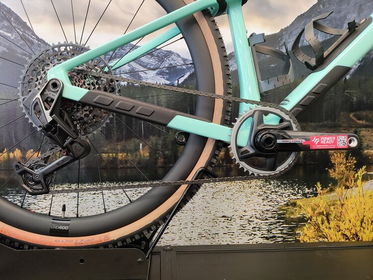 BMC BMC URS 01 THREE (LARGE)