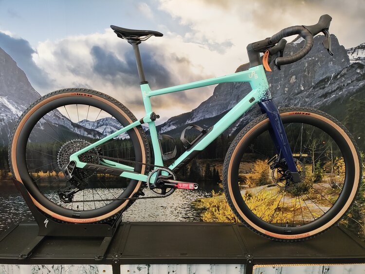 BMC BMC URS 01 THREE (LARGE)