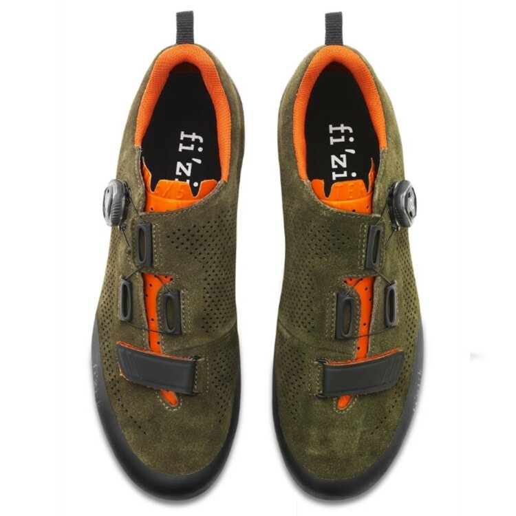 FIZIK FIZIK X5 Terra (LEFT: Size 44.5, RIGHT: Size 45) *MISMATCHED LAST PAIR* / Suede Military Green / Orange Fluo
