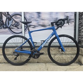 BMC Roadmachine TWO - Cobal Blue / White - 56 (USED)