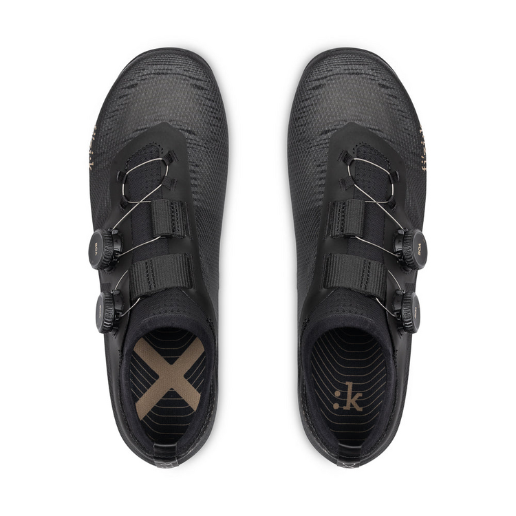 FIZIK Vega Carbon (Coal Black / Black)