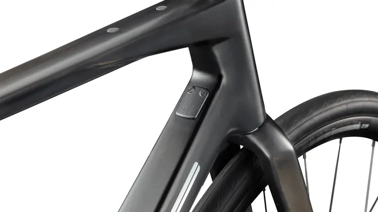 BMC Roadmachine ONE Black Carbon 47