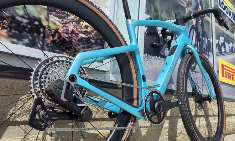Pinarello 2026 Grevil F7 Force XPLR Stone Turquoise 50 (USED)