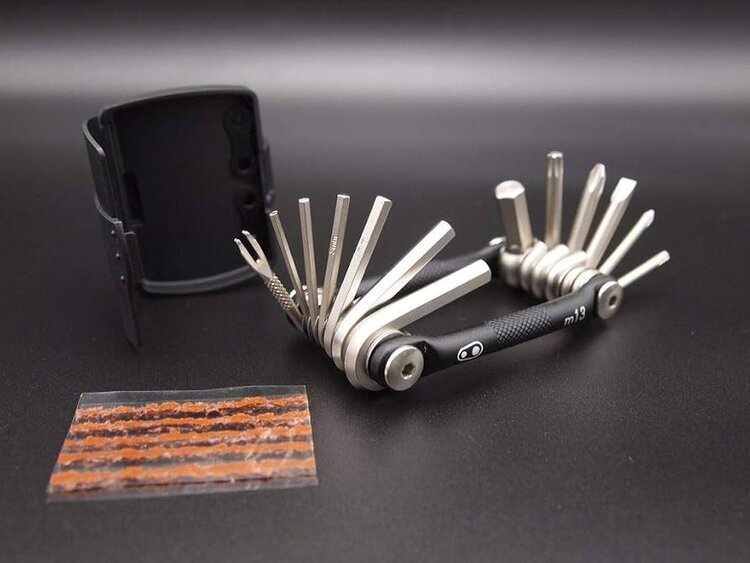 Crank Brothers Crank Bros M13 Multi Tool (Black Midnight Edition)