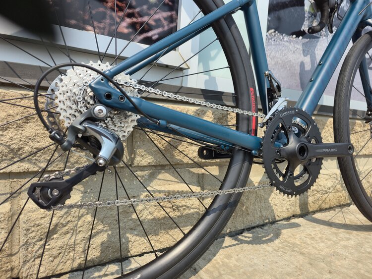 Specialized 2023 Allez E5 Disc Sport Satin Tropical Teal/Teal Tint/Arctic Blue 49 USED