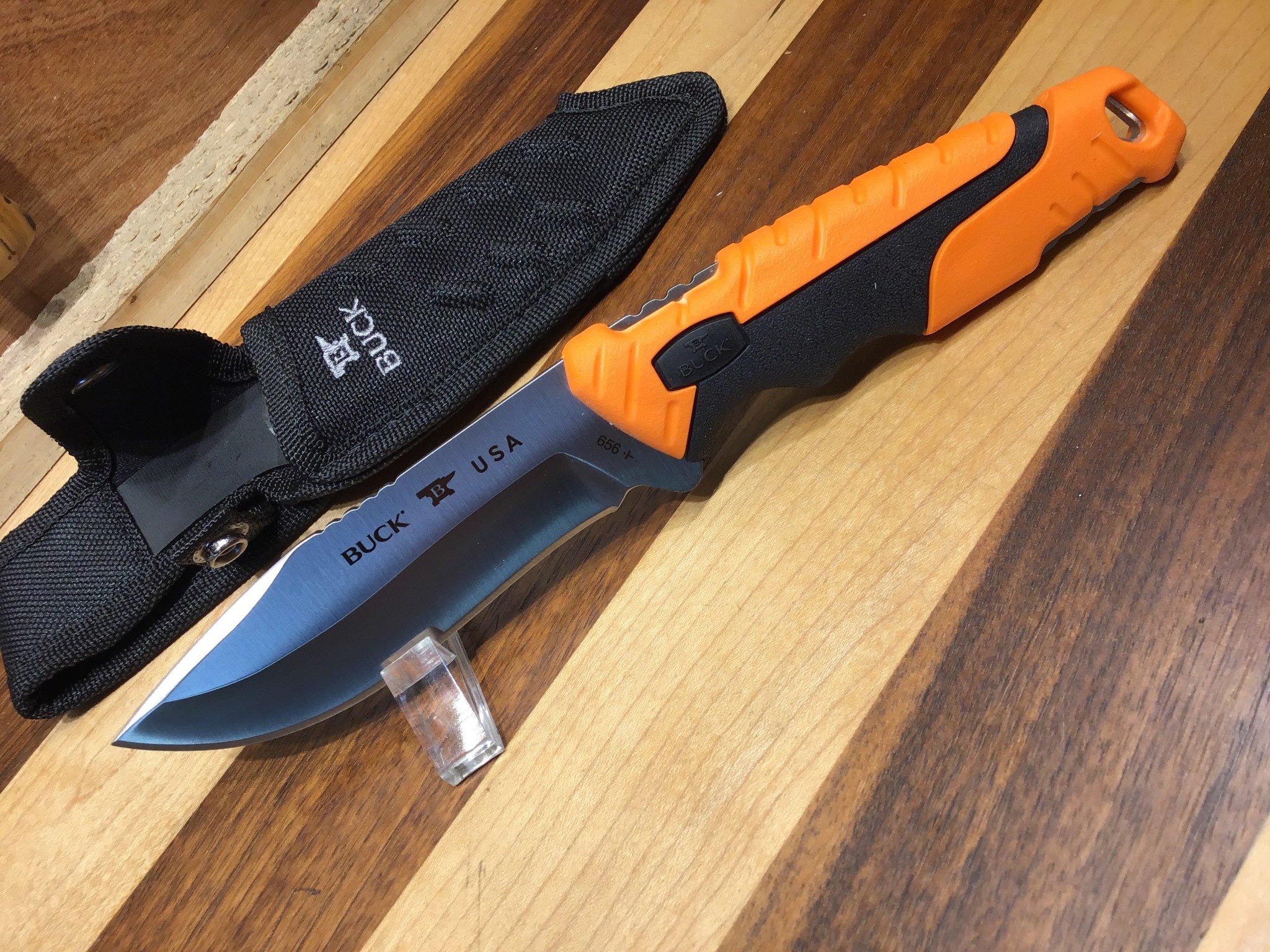 Buck Pursuit Pro 656 CPM S35VN Large - Serenity Knives