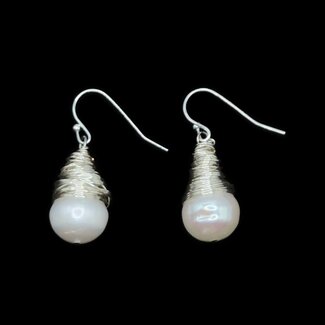 Sea Lily Sea Lily Silver Wire with Pearl Earring