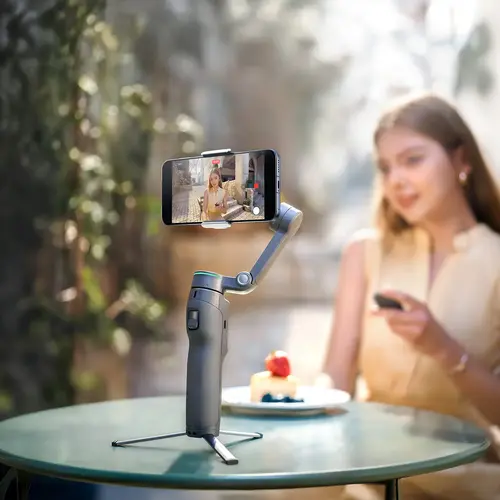 DJI Osmo Mobile 8P Standard Combo DJI Osmo Mobile 8P Standard Combo