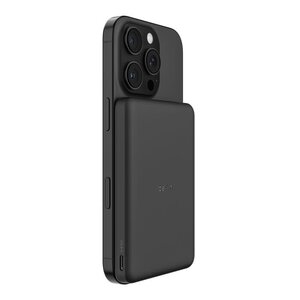 Belkin BoostCharge Slim Magnetic Power Bank 5K Belkin BoostCharge Slim Magnetic Power Bank 5K