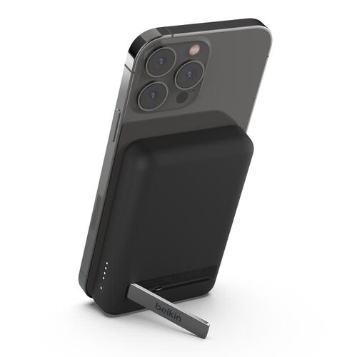 Belkin BoostCharge Magnetic Wireless Power Bank 5K + Stand Black