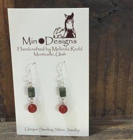 https://cdn.shoplightspeed.com/shops/628020/files/50440894/262x276x1/mindesigns-carnelian-moss-agate-earrings-mr-726.jpg