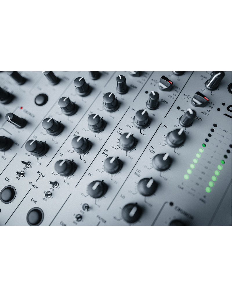 Allen & Heath Xone: 96 Analogue DJ Mixer with Audio Interface: Allen & Heath