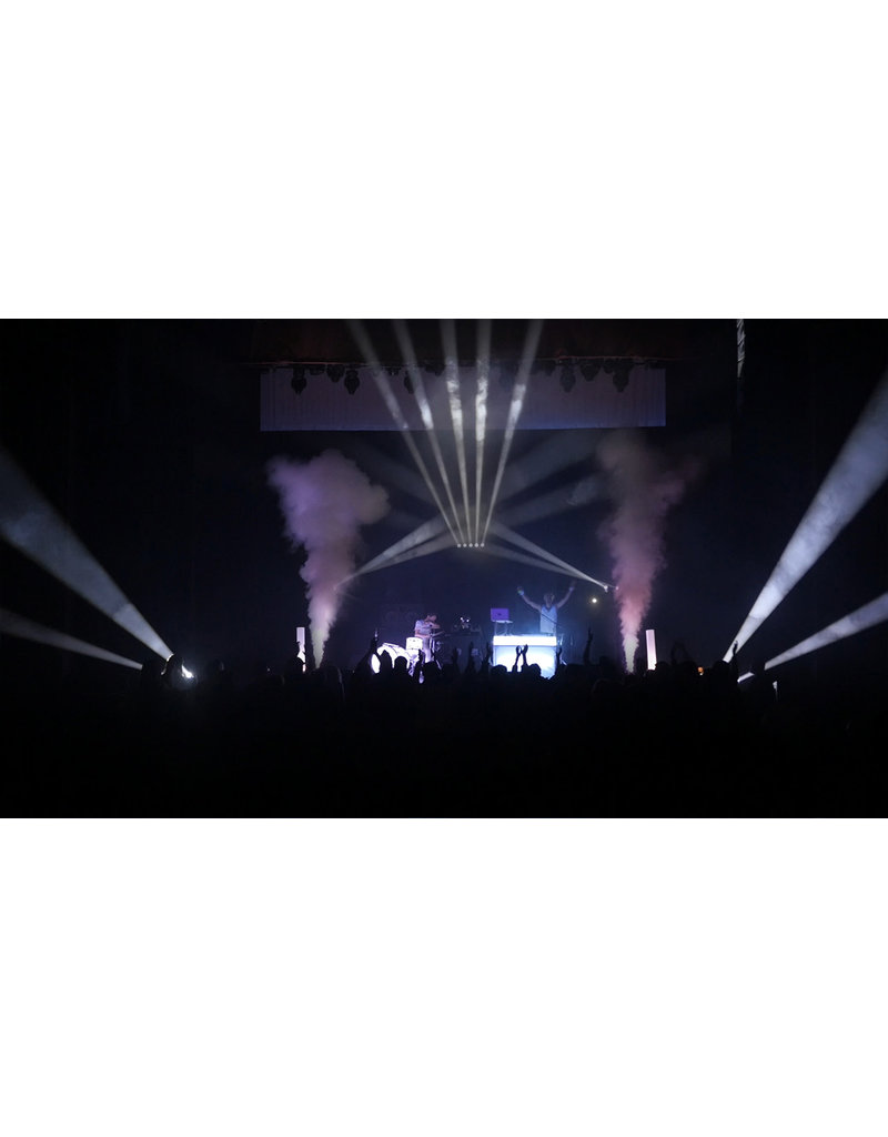Chauvet DJ Chauvet DJ Geyser T6 RGB LED Illuminated Vertical Fog Machine