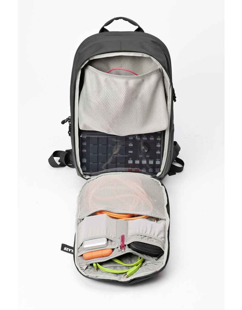 Magma Solid Blaze Pack 80 Backpack (47853)
