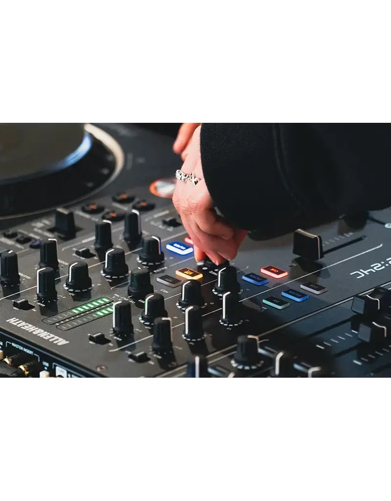 Allen & Heath Allen & Heath Xone:24C Professional 2+1 Channel Hybrid DJ Mixer with USB-C Interface