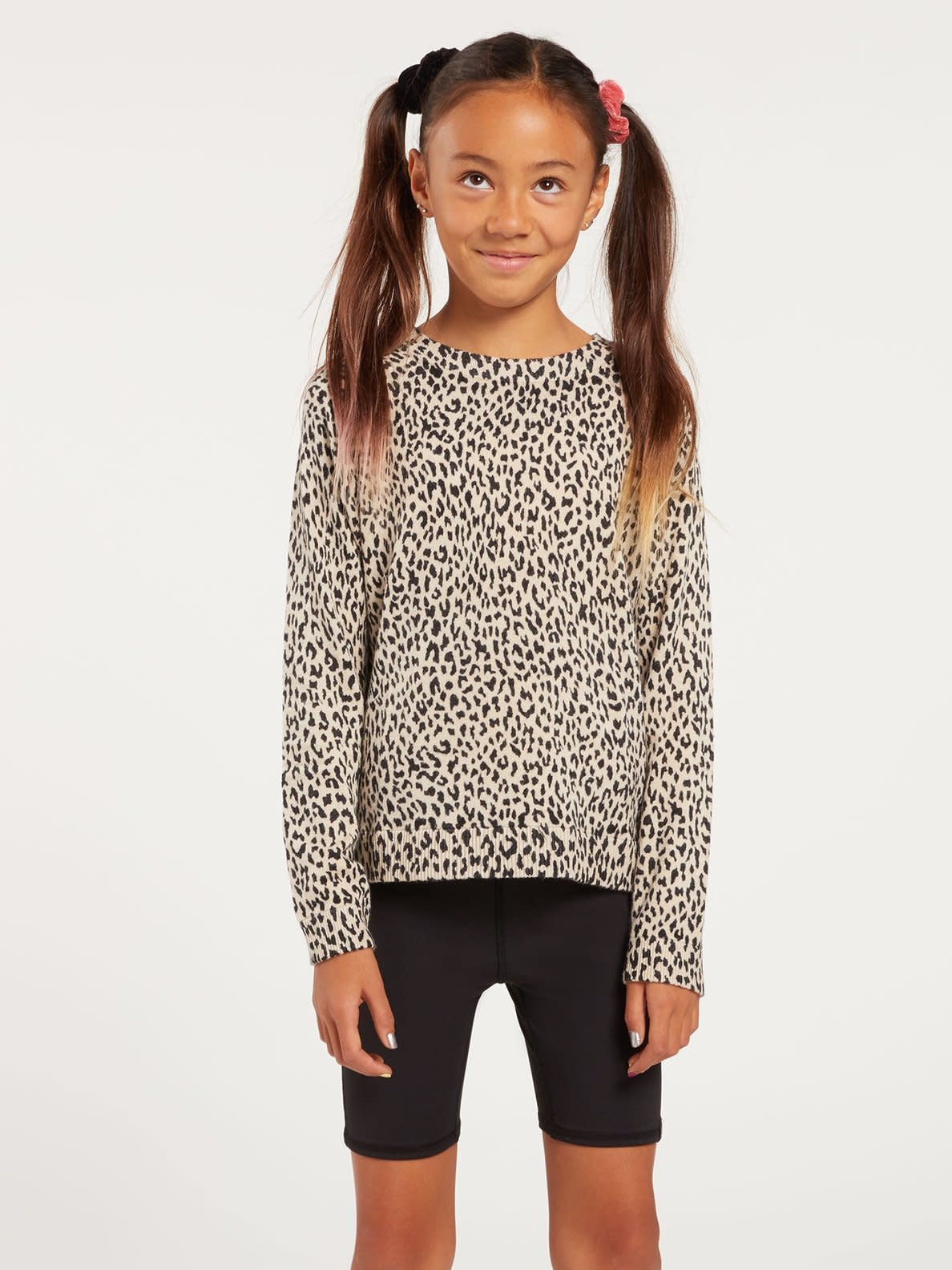 girl in big sweater