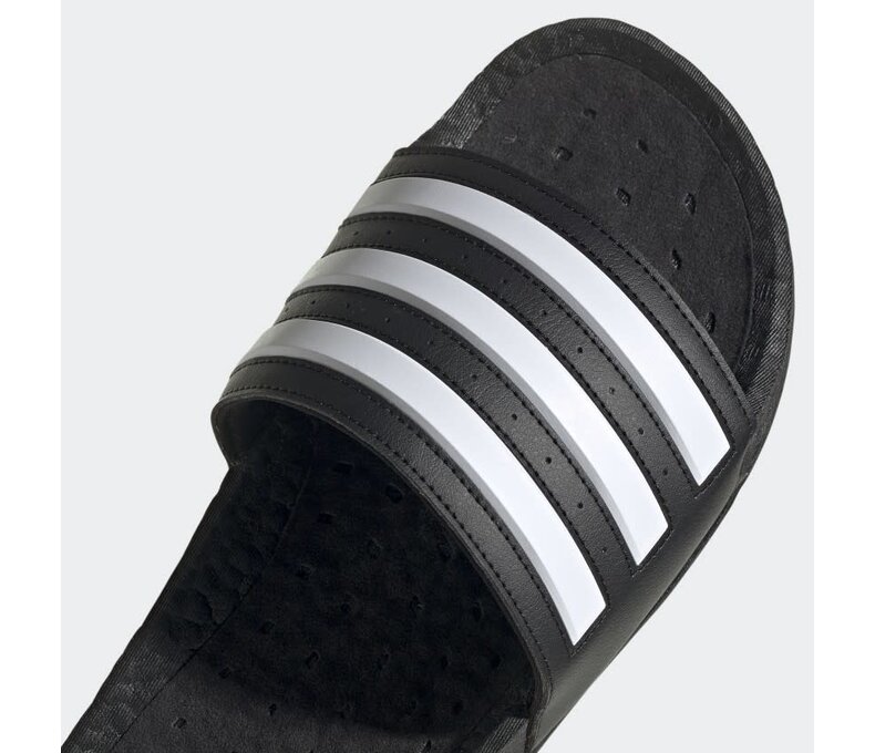 Adilette Boost Slides