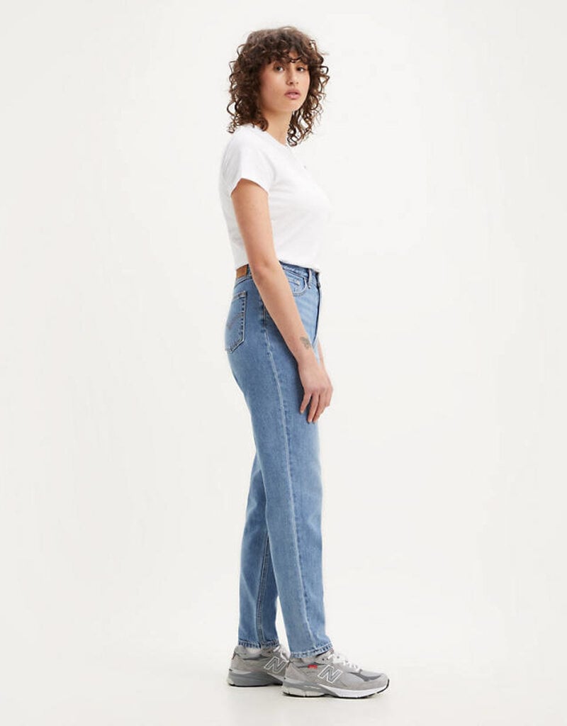 Levi's Light Blue 80s Mom Jean