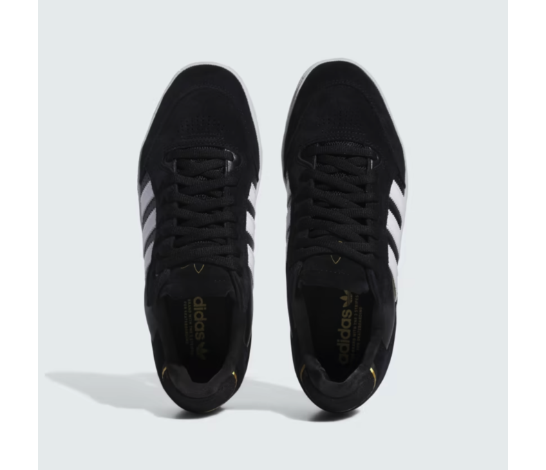 Tyshawn Low Remastered Shoes