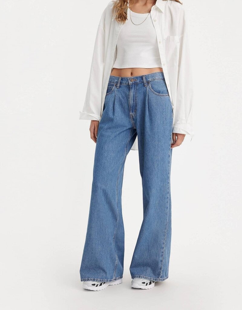 Levis Baggy Dad Wide Leg Jeans