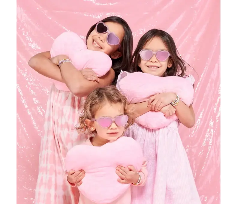Limited Edition | Non-Polarized Mirrored Heart Sunglasses