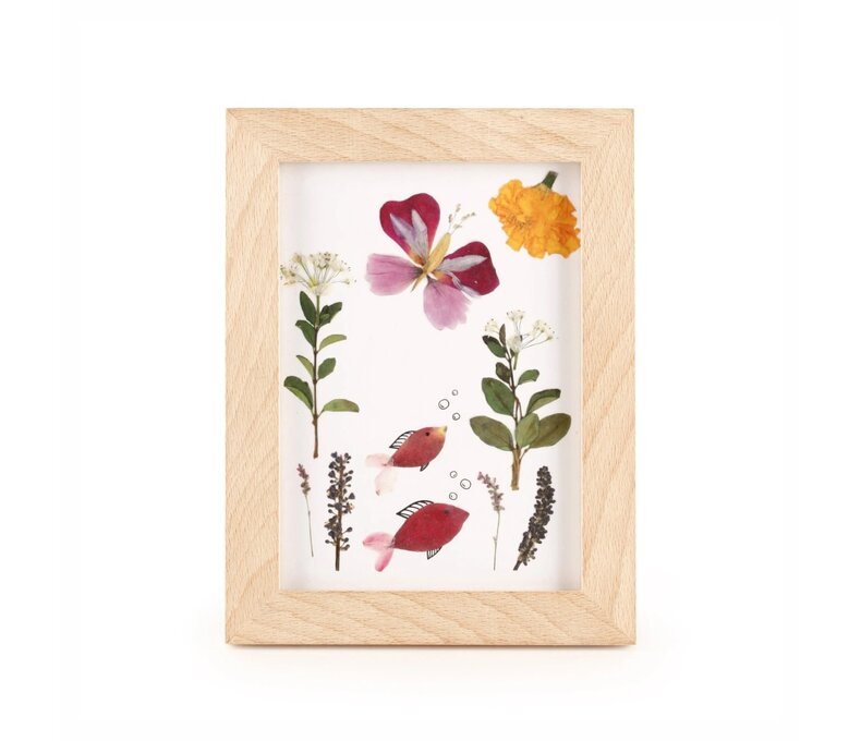Huckleberry Make Your Own Pressed Flower Frame
