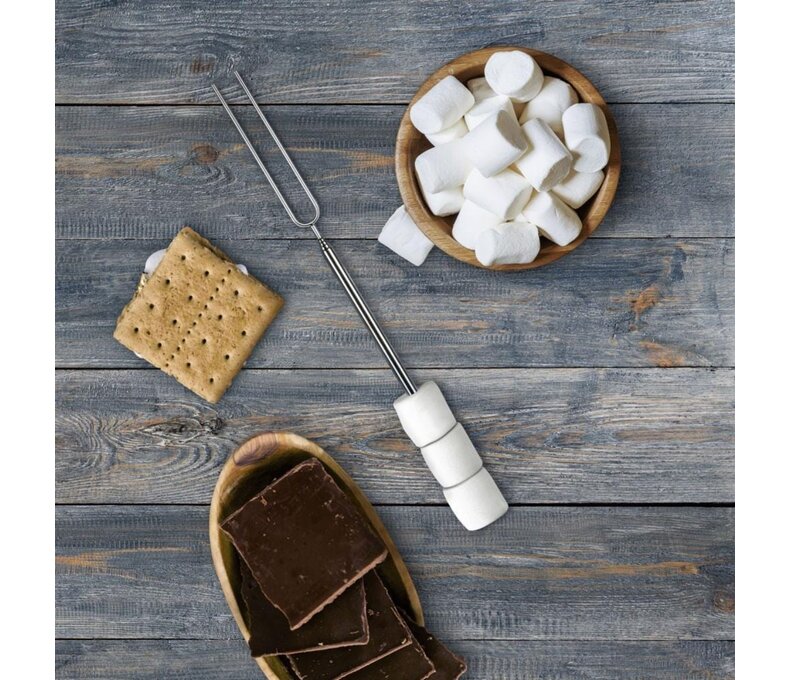 Toasty Marshmallow Skewers