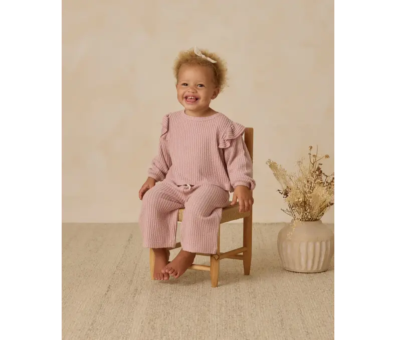 Ruffle Cozy Set