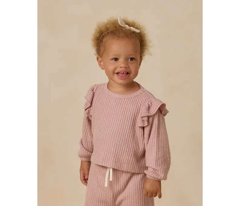 Ruffle Cozy Set