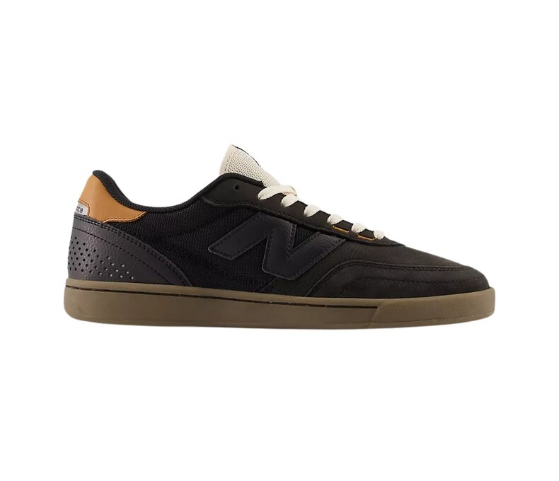 Numeric 440 V2 Shoes