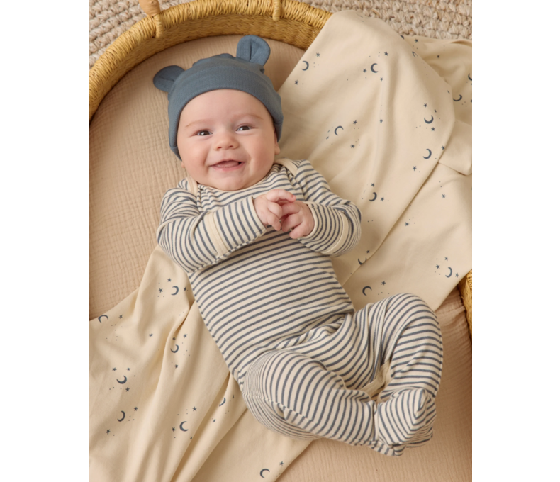 Swaddle