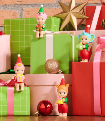 Sonny Angel Santa's Little Helper