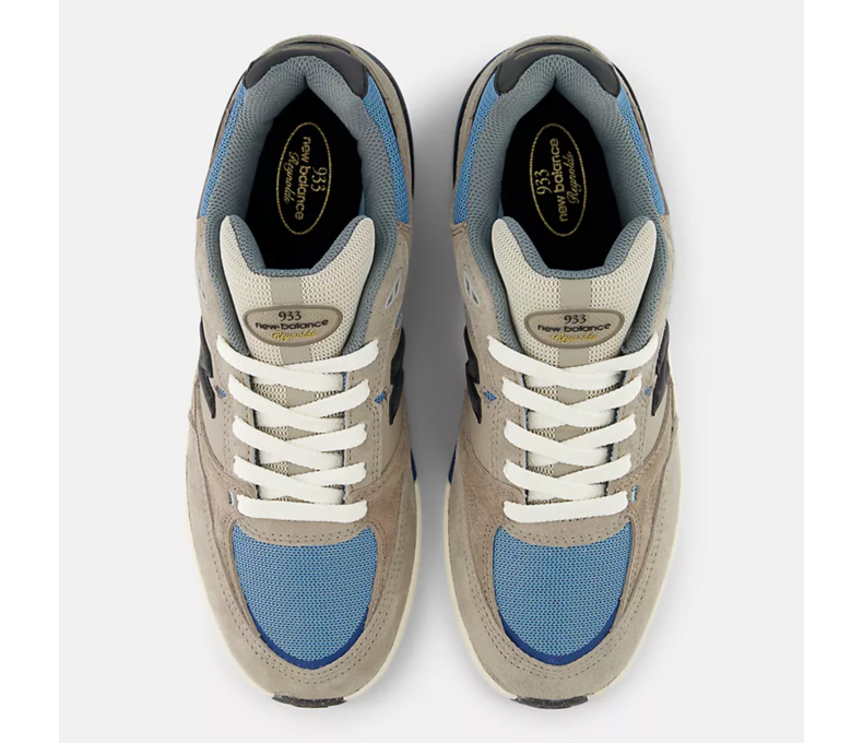 Numeric Andrew Reynolds 933