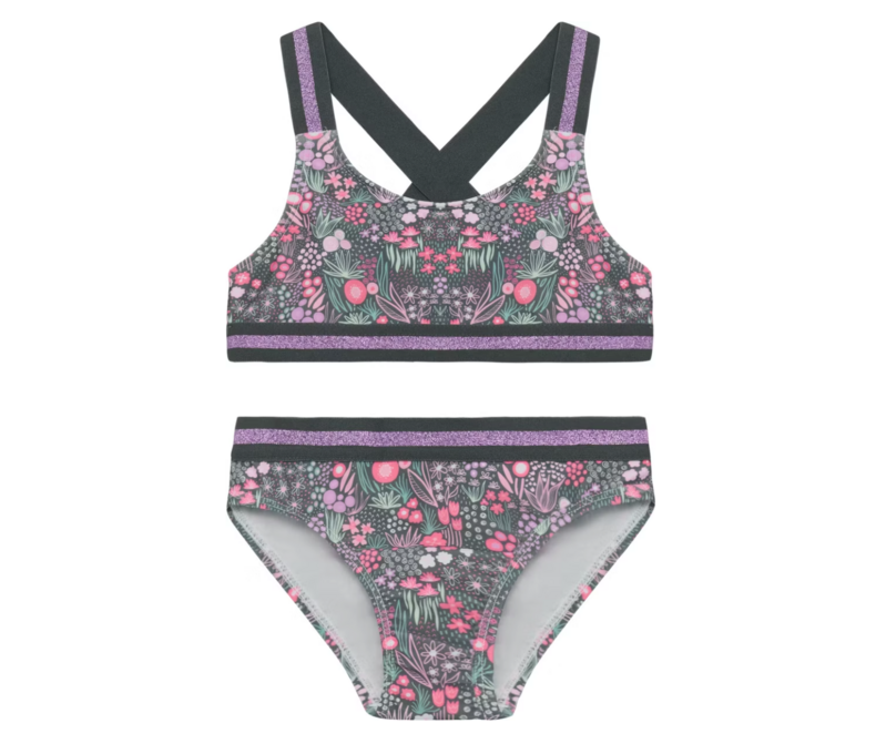 Bikini with Contrast Straps