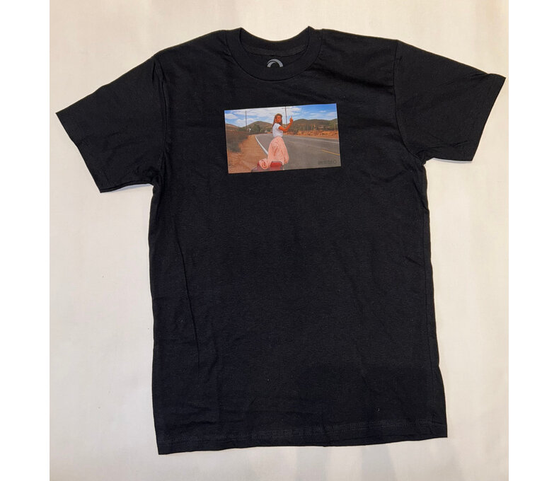 Chrissy Tee