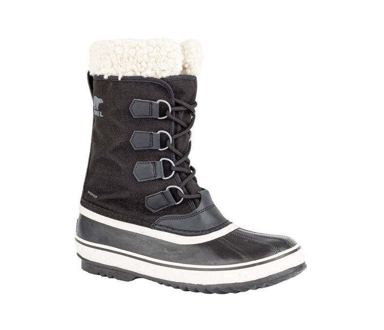 Womens Winter Carnival Boot Black, size 8