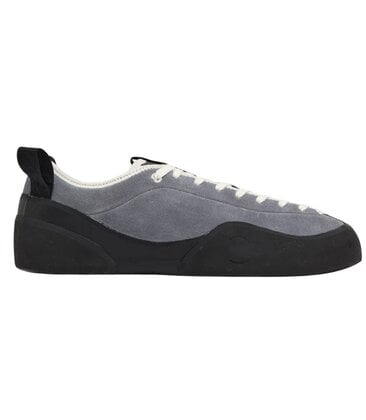 1pm Shoe