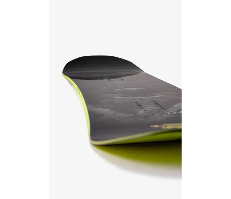 The Matriarch 2027 Snowboard