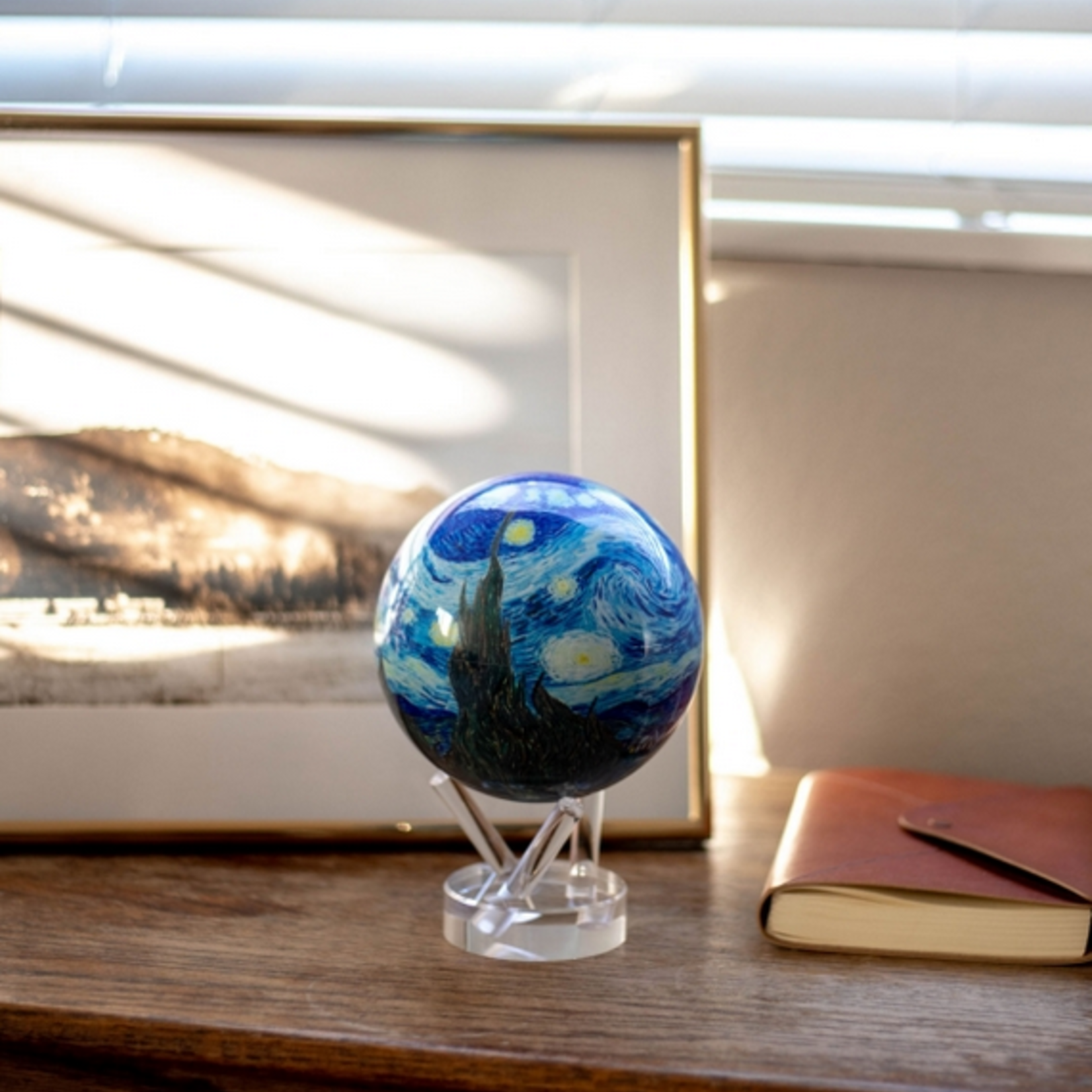 Mova Globes STARRY NIGHT by VAN GOGH (MOVA Globe 4.5" w/Acrylic Base)