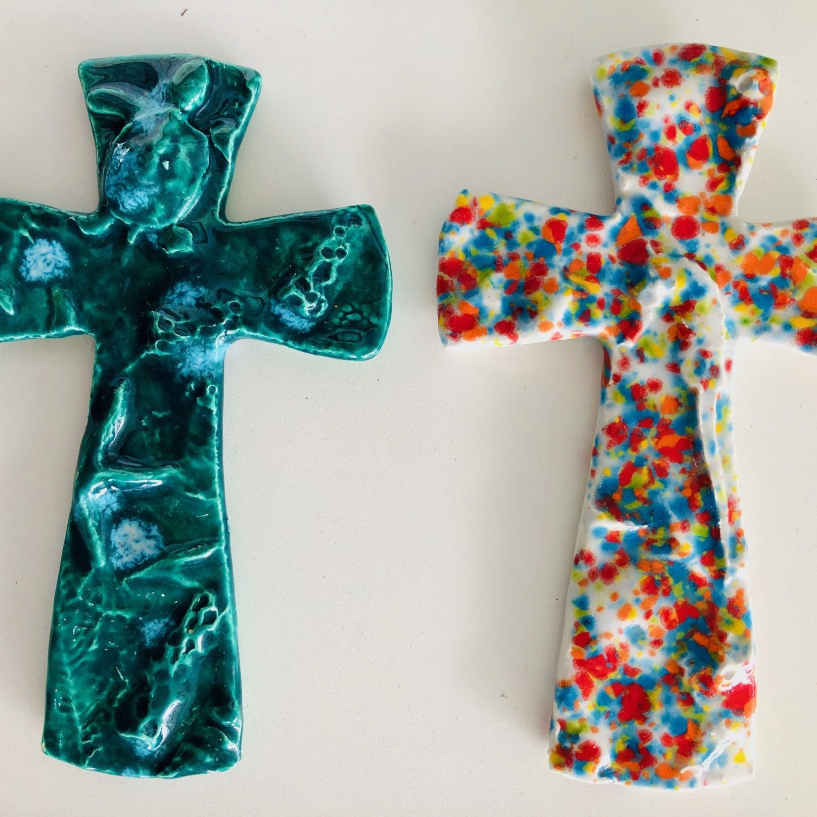True Art SEA CROSS  (Med, 6.5" TRUA)