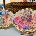 Pam Maschal Scallop Shell, glitter, floral, w/stand, PAMM