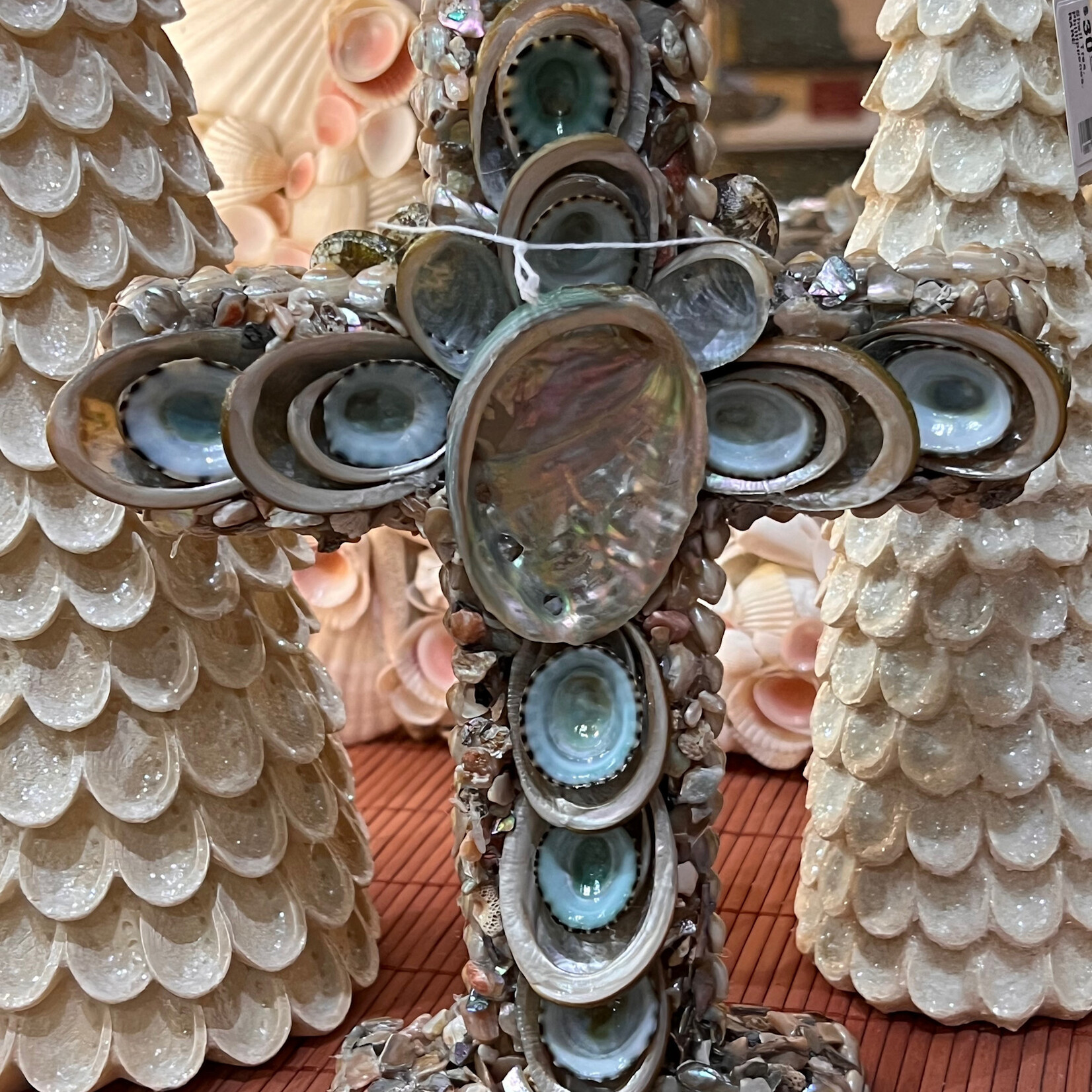 Bea Valiente Standing Shell Cross, @10" h, BEAV