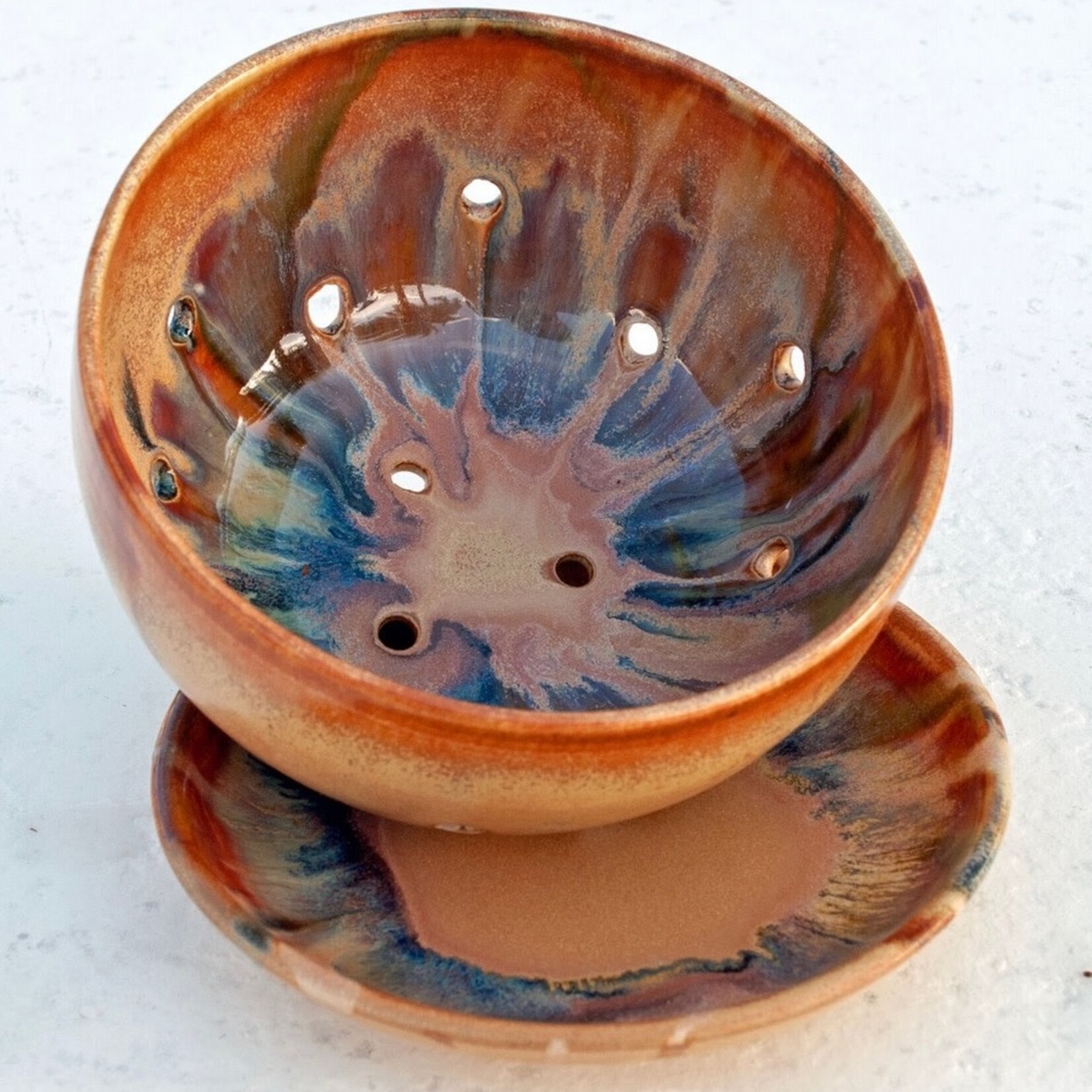 Clay Eclectics by Alyssa LLC Berry Bowl w/plate, @ 6" d, ALLYSA