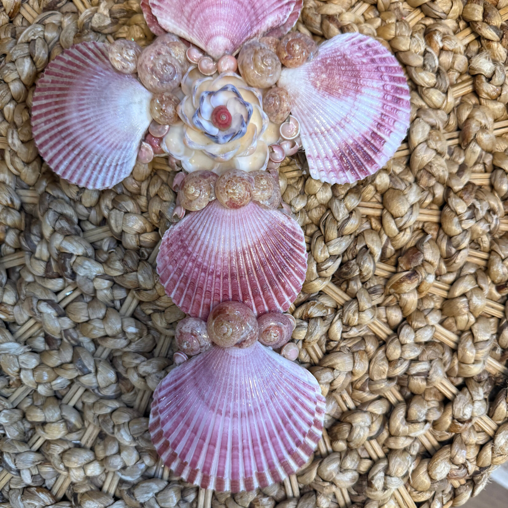 Bea Valiente Seashell Cross, 11x7", BEA