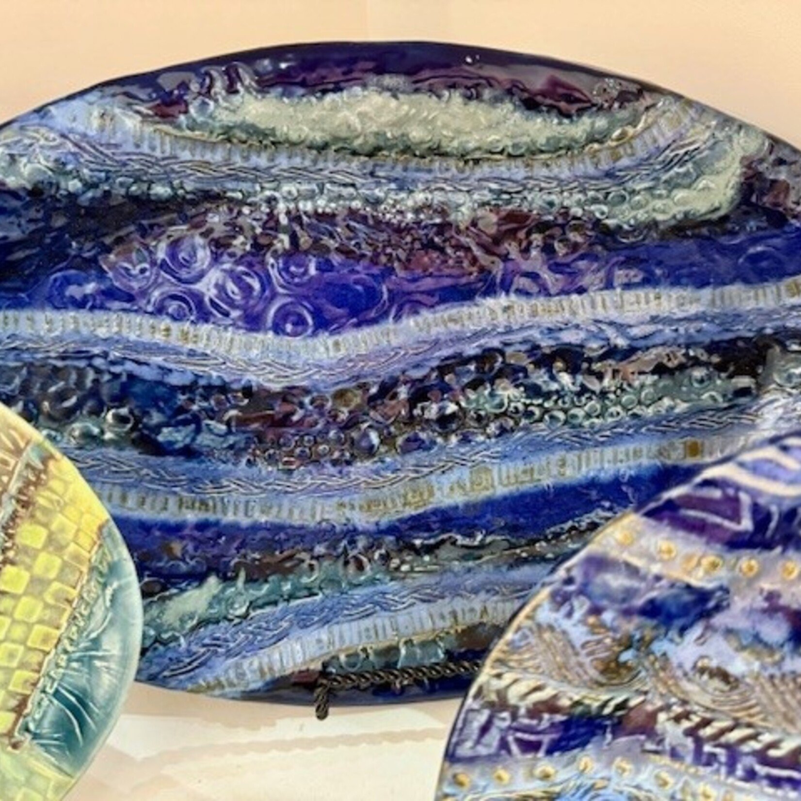 Ellen Robinson SERVING DISH, OBLONG,16x9", textured, EJAY