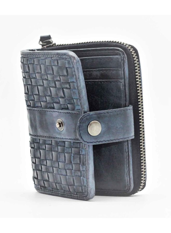 Small weave wallet 23450