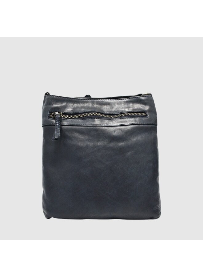 Mid-Size flat crossbody 22338