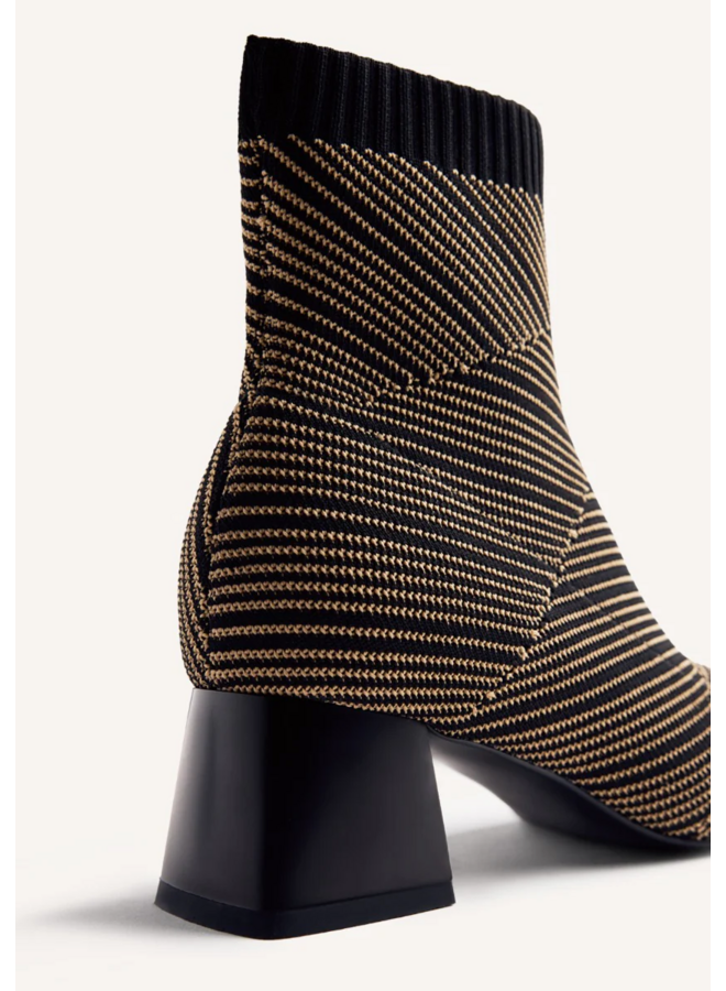 Elastic Bootie SNOVER